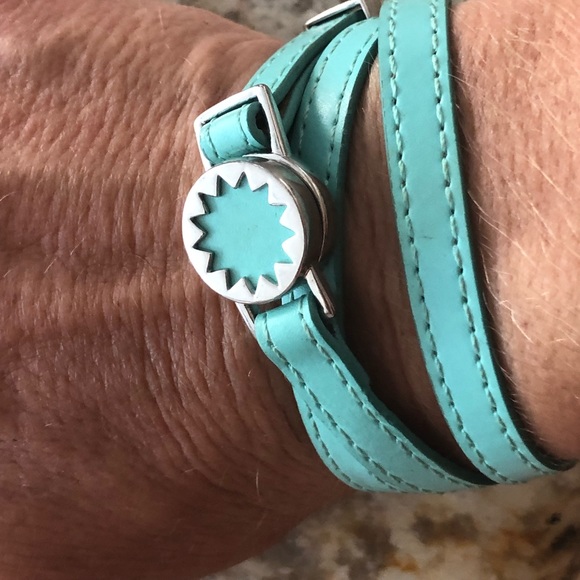 House of Harlow 1960 teal wrap bracelet - Picture 2 of 8